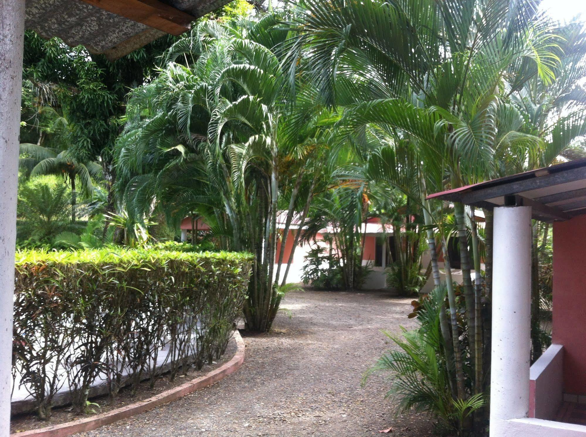 Villas Majolana Puntarenas Exterior photo